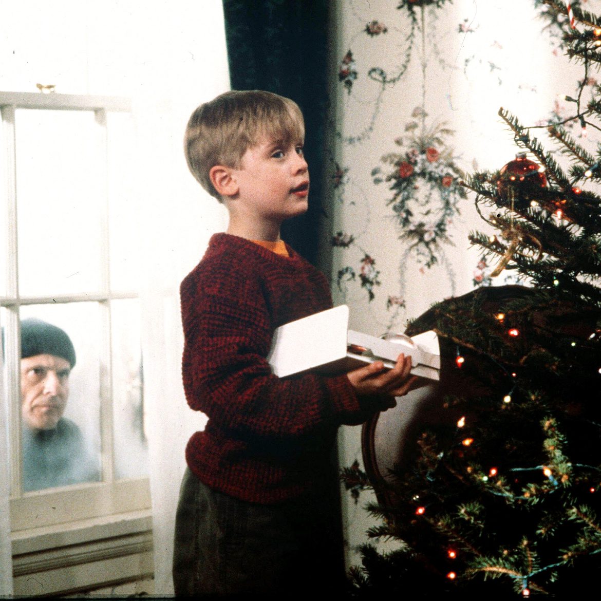 Van Home Alone tot All You Need is Love: déze films en programma's kijk je met Kerstmis op televisie