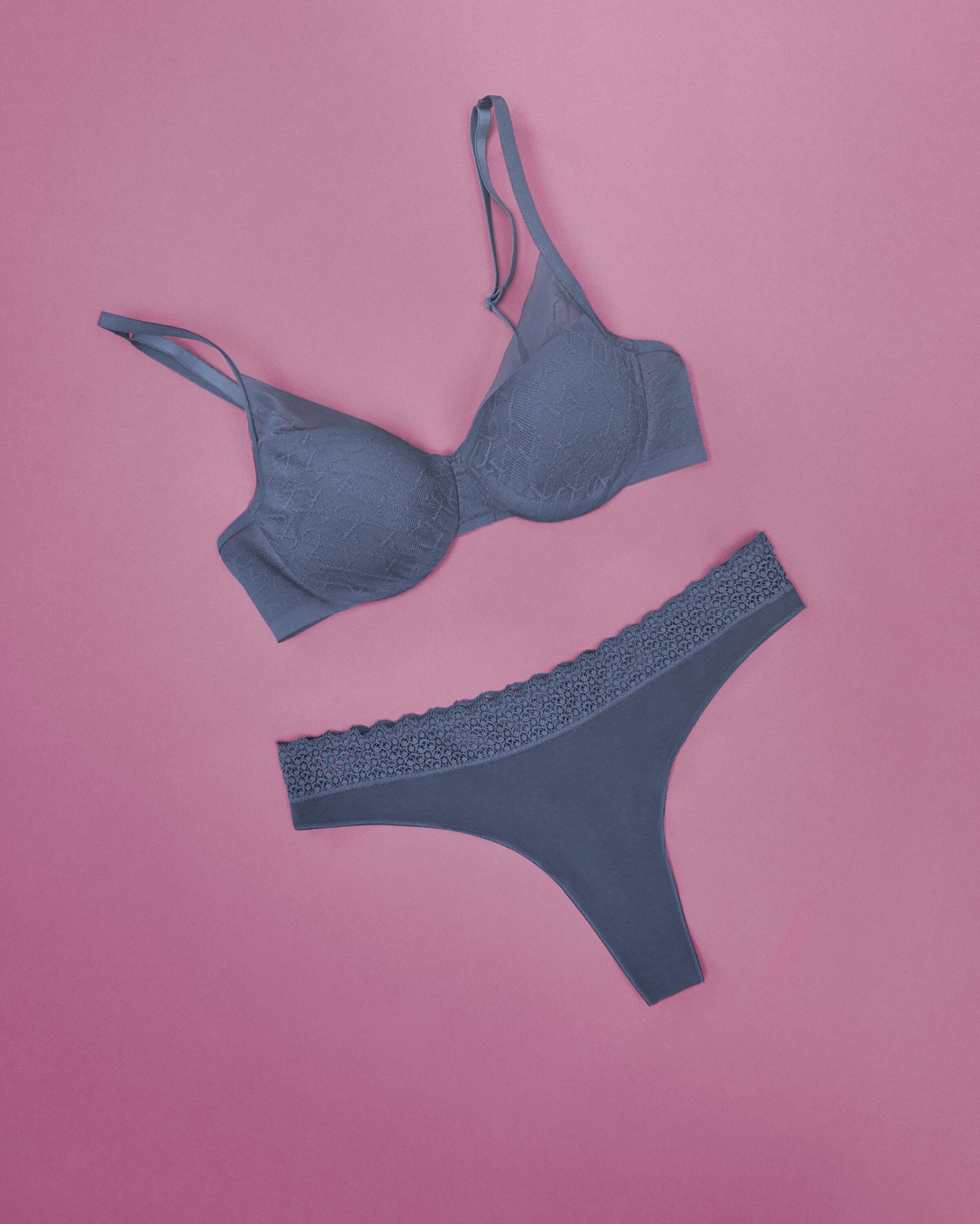 Triumph lingerie setje blauw