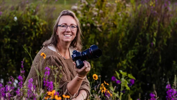 Cynthia had traumatische eerste bevalling: 'De keizersnede met fotograaf daarna was helend'