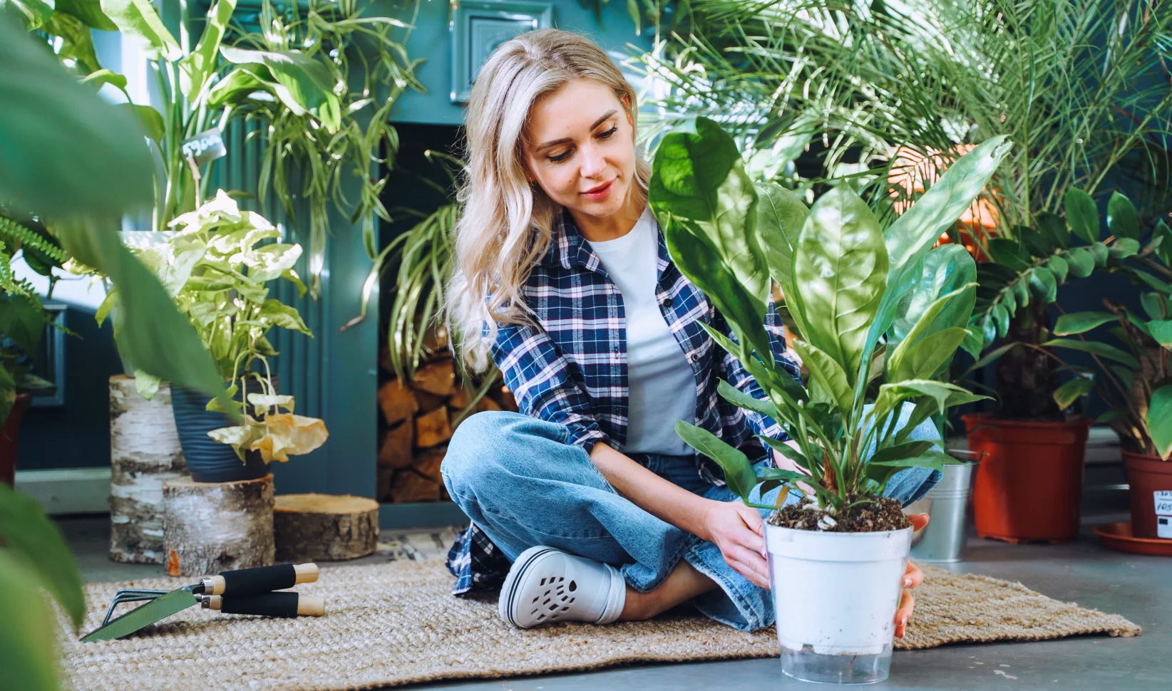 Vrouw met planten