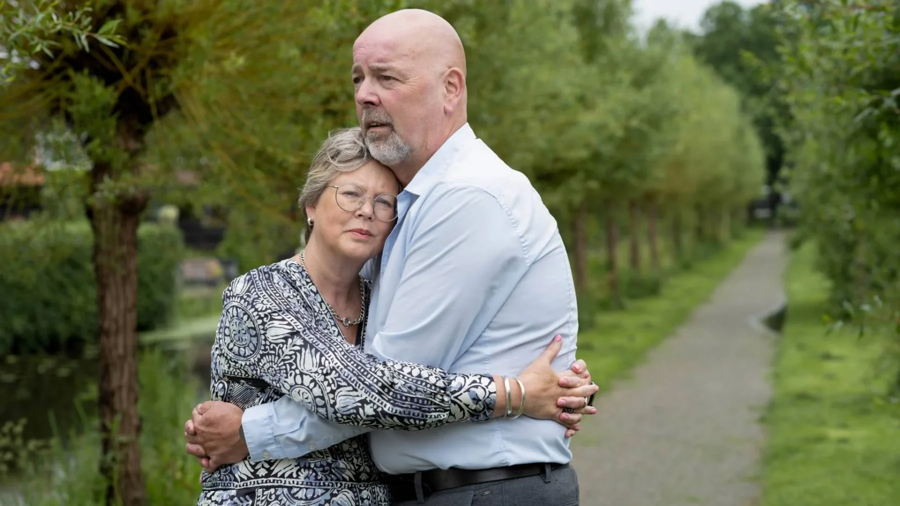 Hanneke voor Alzheimer Nederland met haar man