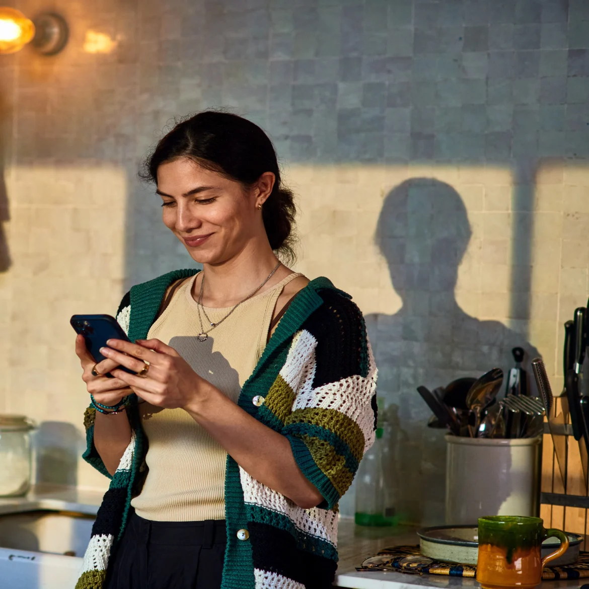 Vrouw in keuken