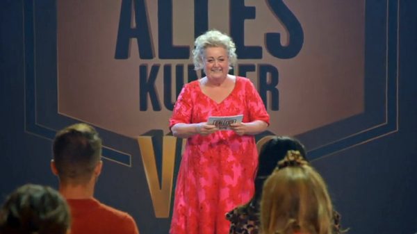 Christel test woordenschat kandidaten in 'De Alleskunner VIPS'