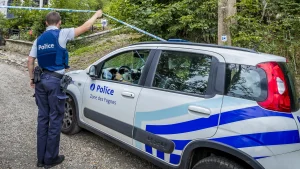 Thumbnail voor Kind (4) vermoord in slaapkamer, ouders opgepakt als verdachten