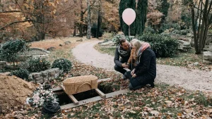 Thumbnail voor Stichting Rouwkost lanceert Parelkoffer voor ouders die baby of kind verliezen: 'Ik geloof dat er licht is ín de tunnel'