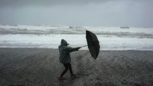 Thumbnail voor Zet je schrap: storm Conall raast vandaag over déze plekken in het land