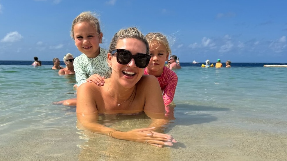 bo wilkes in curacao met kinderen