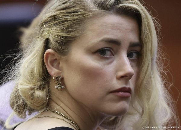 People: 'Amber Heard in verwachting van tweede kindje'