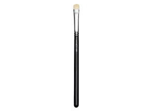 MAC oogschaduwkwast voor smokey eye