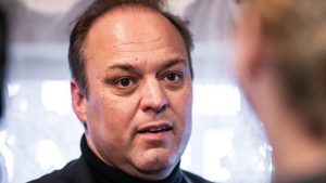 Thumbnail voor Frans Bauer herdenkt vader: 'Wat bleef zijn de herinneringen'