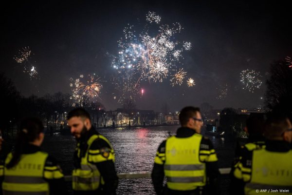 Bovengemiddeld veel geweld tegen hulpverleners bij jaarwisseling