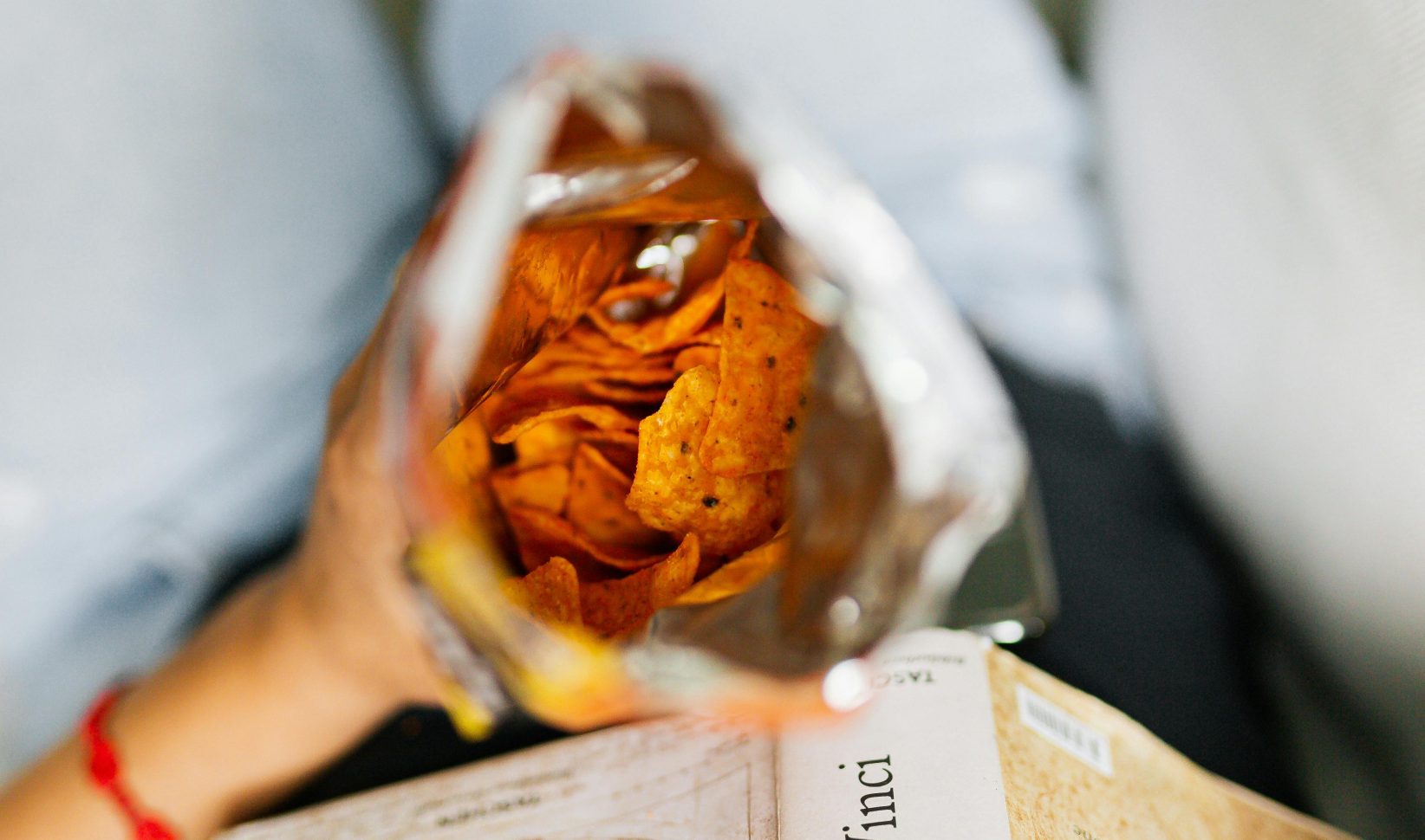 Halflege zakken chips? Dat kan: Consumentenbond merkt krimpflatie nog steeds