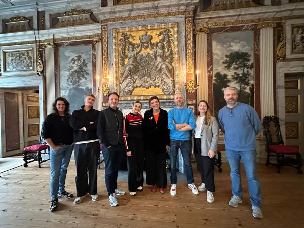 Crew, Jolande Withuis, Paleis het Loo