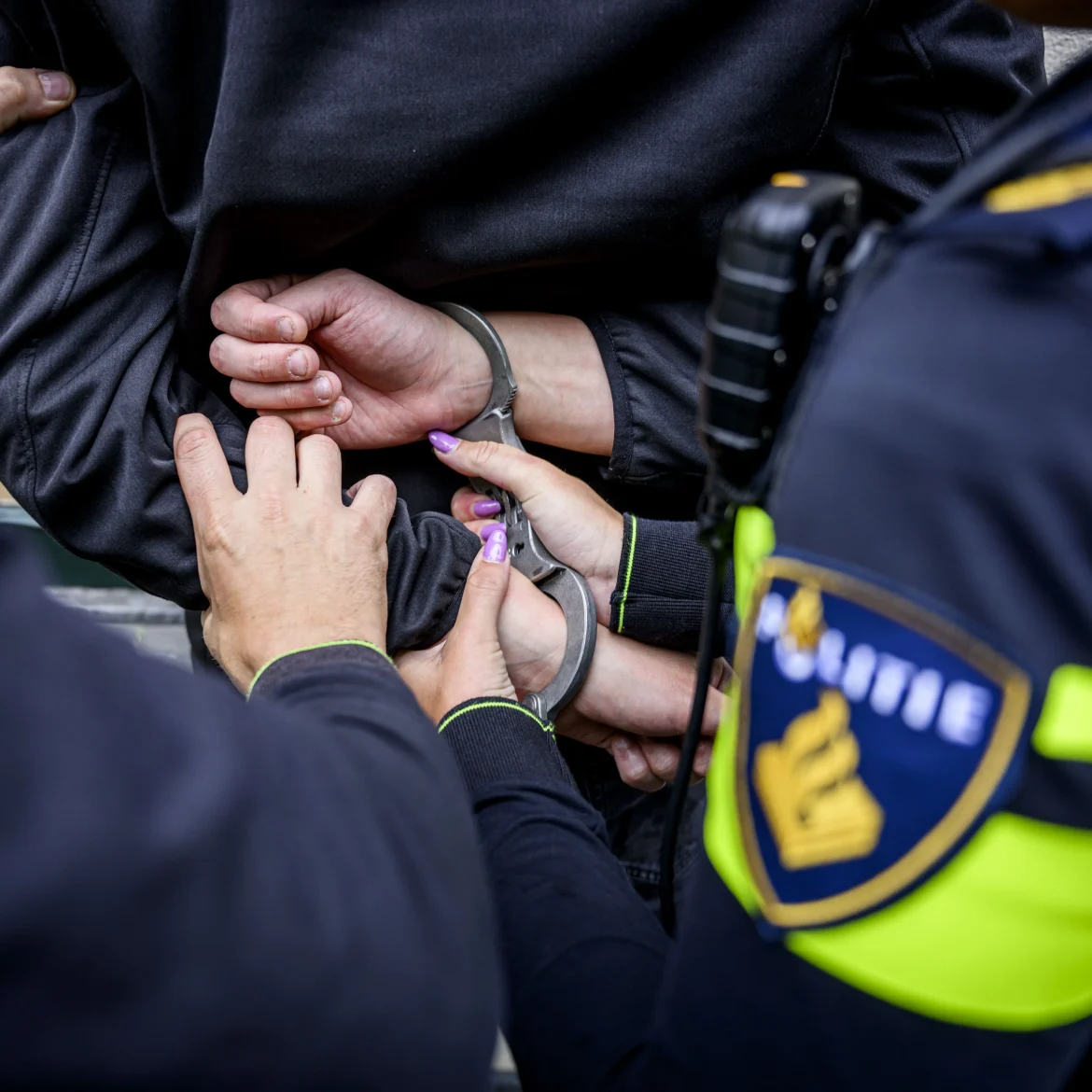 Politie houdt verdachte aan