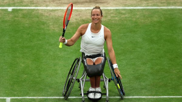 Paralympisch medaillewinnaar Jiske Griffioen over beeldvorming rondom rolstoeltennis: 'Focus op prestaties in plaats van beperking'