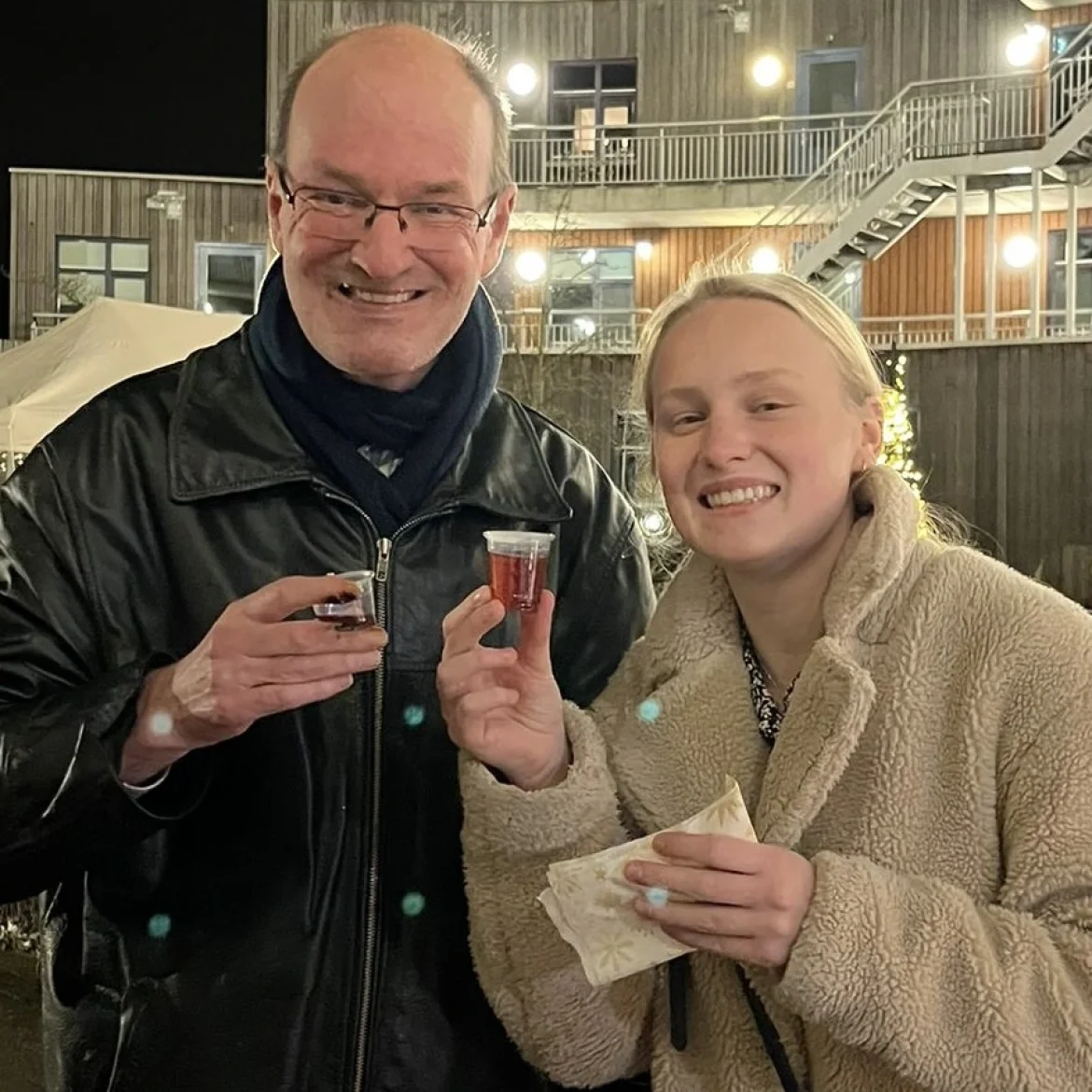 Ymke en haar vader met jongdementie