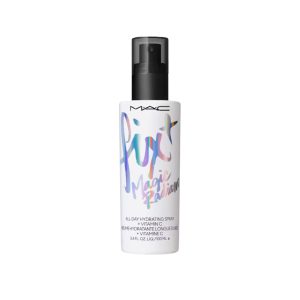 glowy setting spray mac