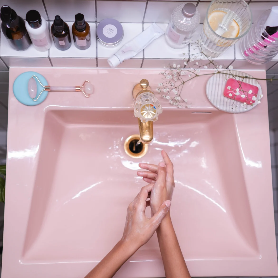 'Clean girls' opgelet: dit is dé nieuwe nageltrend van het voorjaar