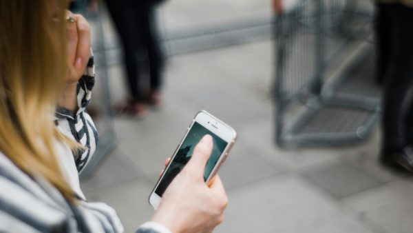 Ik hielp haar aan een topbaan, betaalde ons etentje… en kreeg een Tikkie van €3,24