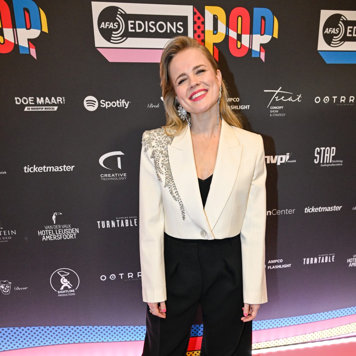 Ilse de Lange voor Edisons outfits