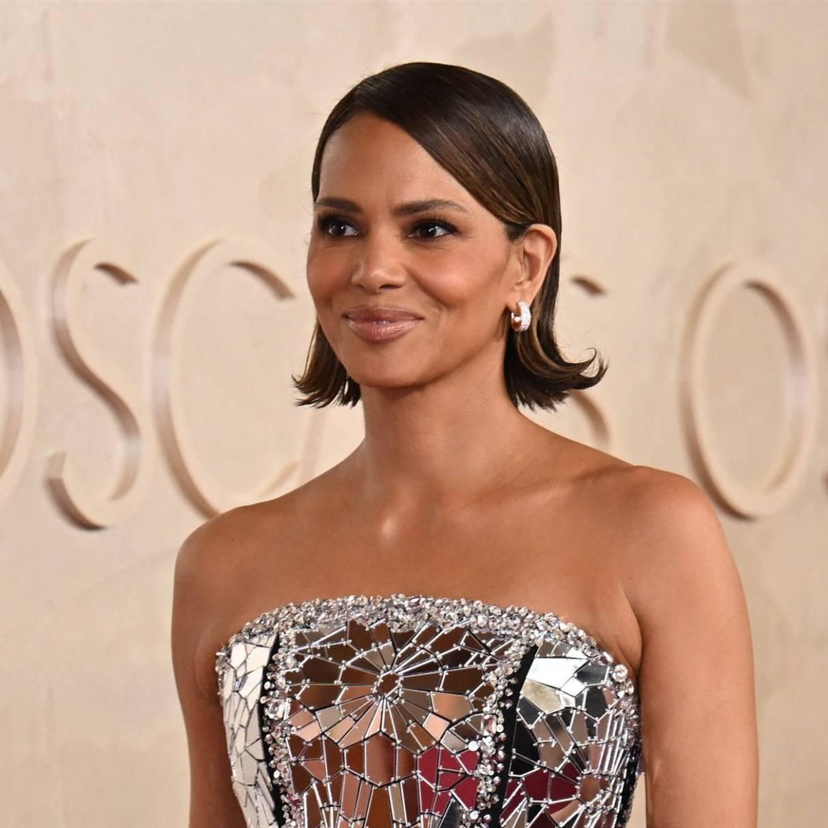 Halle Berry | Halle Berry vindt dat vrouwen de overgang moeten vieren